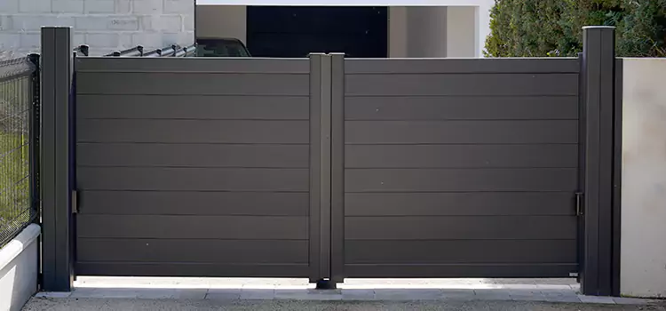 Common Residential Gate Issues We Resolve in Phoenix, AZ